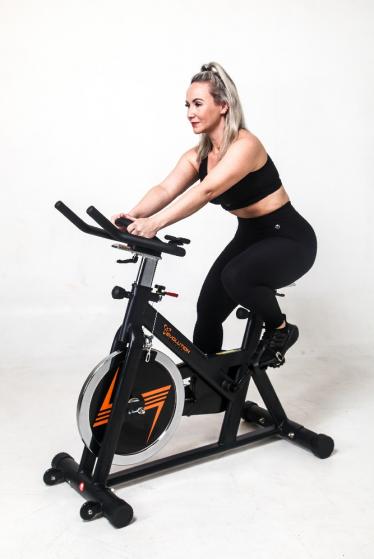 BICICLETA SPINNING SEMI PROFESIONAL EVOLUTION SP2600 130KG DISCO 20KG