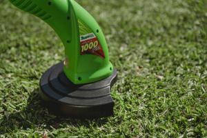 BORDEADORA TRAPP MASTER 1000 PLUS 1000W S/ RUEDAS