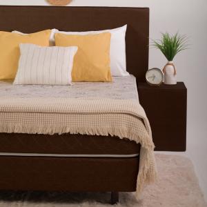 SOMMIER NOGAL CALMA 140X190 MARRON CHOCOLATE JUEGO COMPLETO