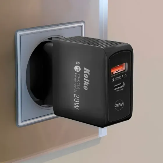 Cargador rapido de pared KOLKE USB PD + QC 3.0 KCR-2576 NEGRO